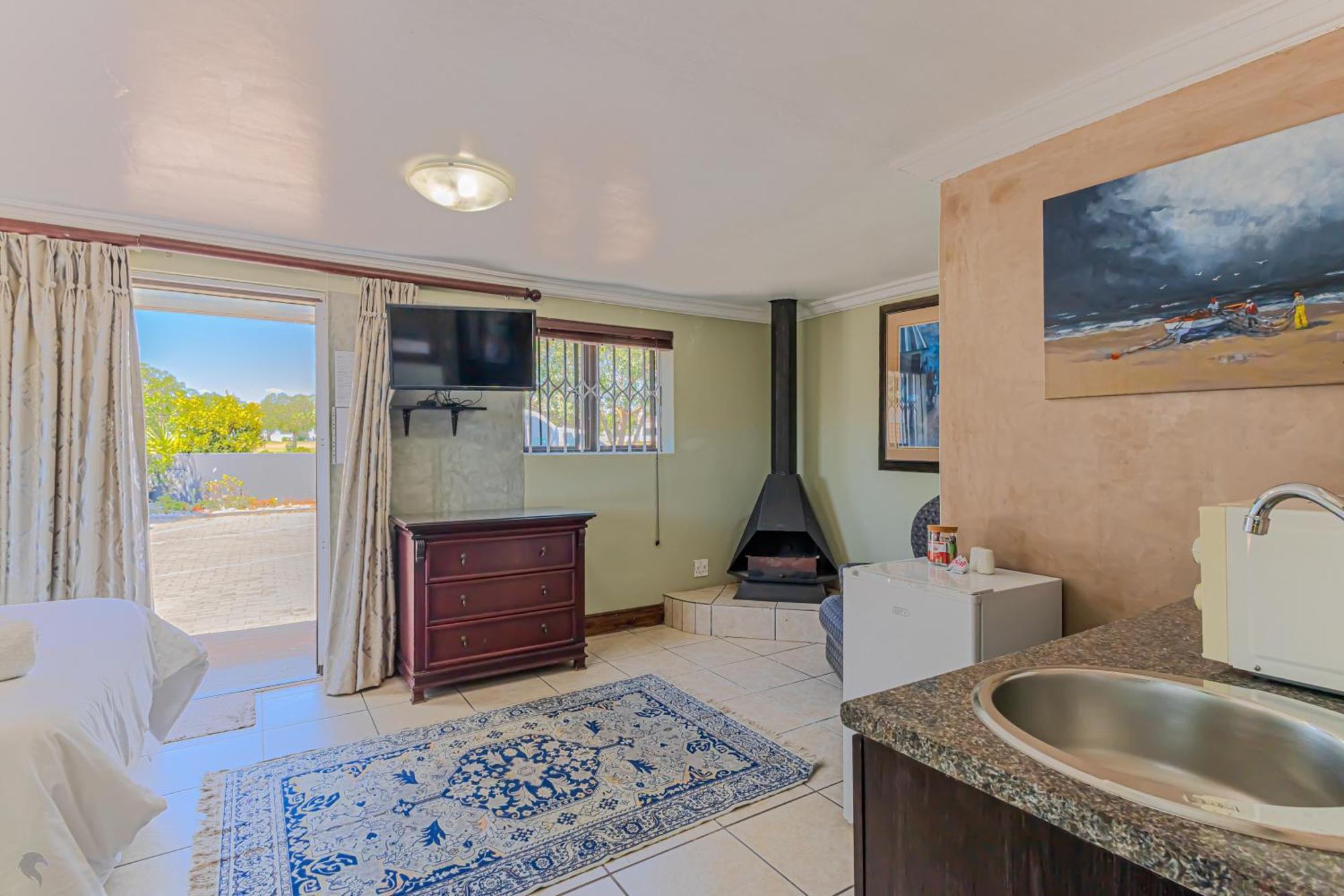 Holiday Guest House Langebaan Exterior photo