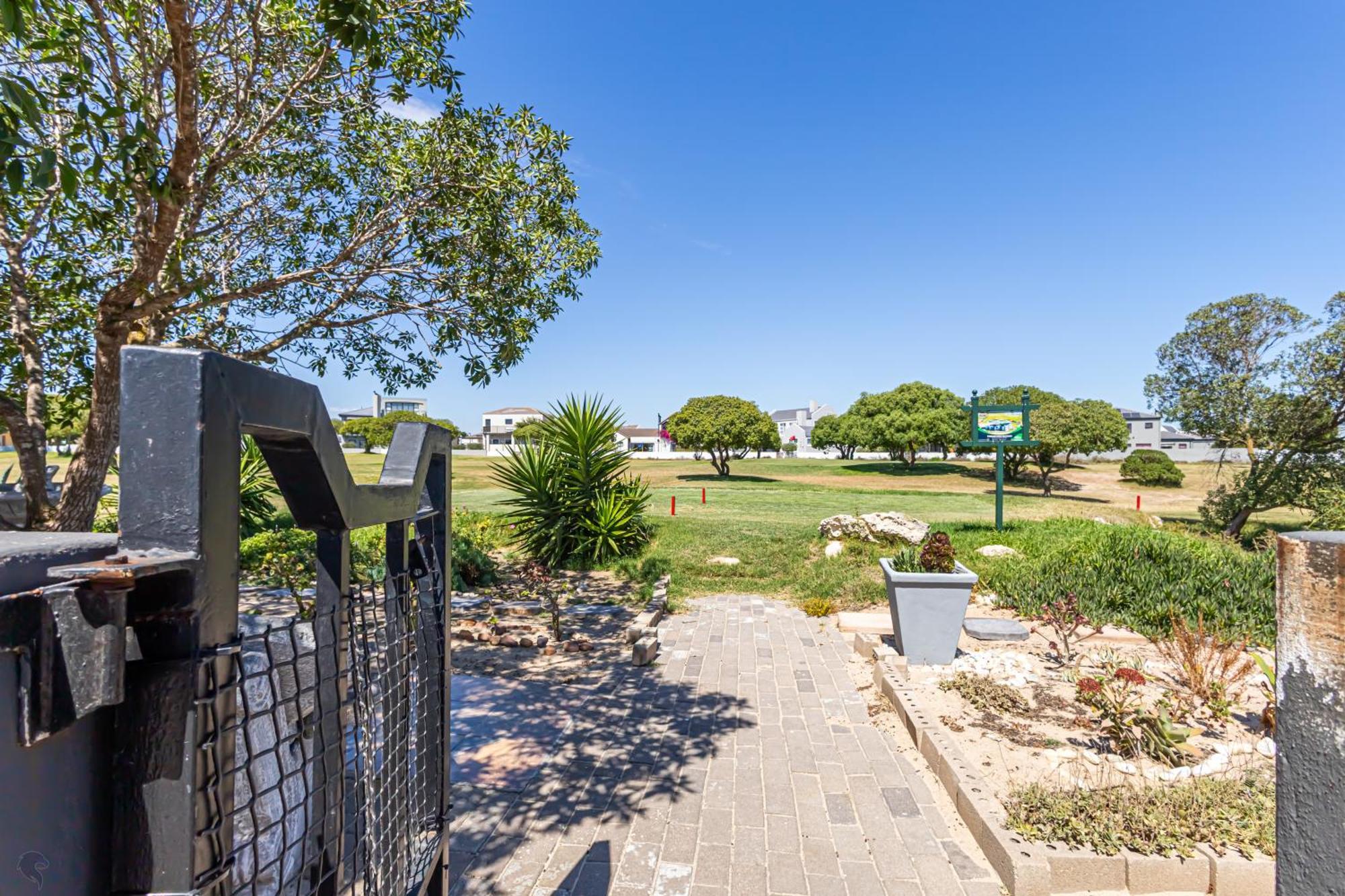 Holiday Guest House Langebaan Exterior photo