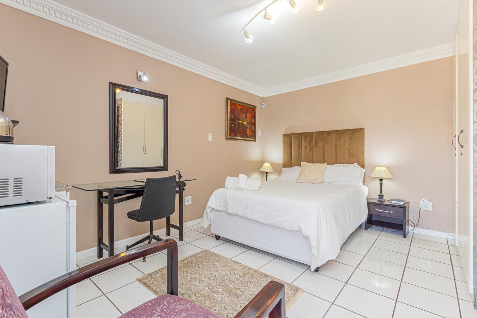 Holiday Guest House Langebaan Exterior photo